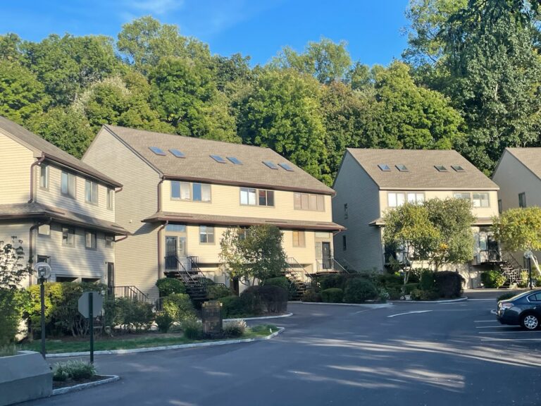 Photo Gallery Chesterfield Condominiums